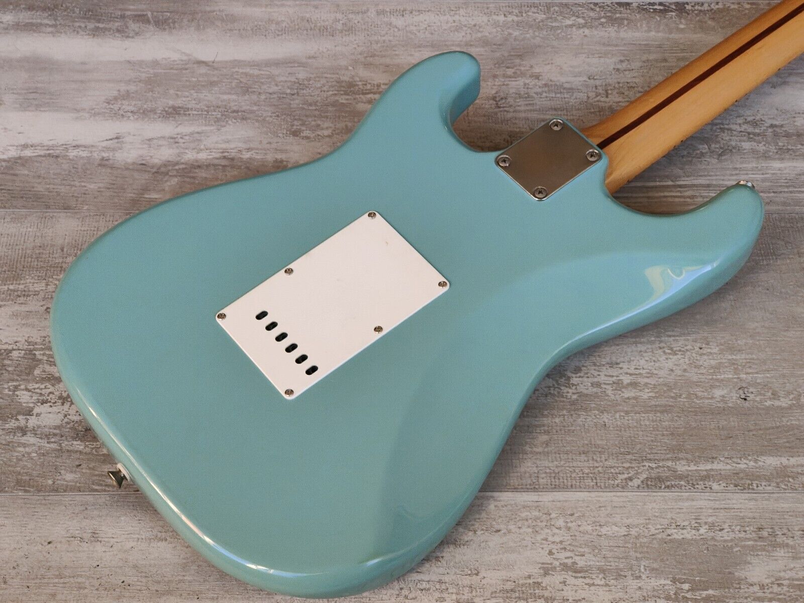 1989 Fender Japan Stratocaster Standard (Refinished Daphne Blue)