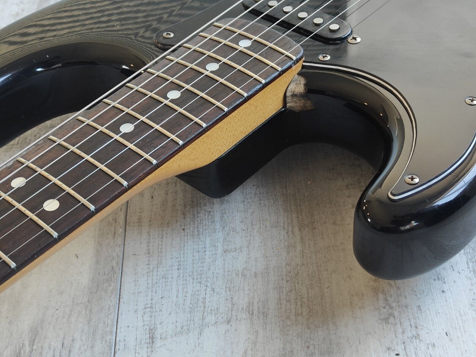 1986 Fender Japan ST72-55 LH Left Handed '72 Reissue Stratocaster (Black)