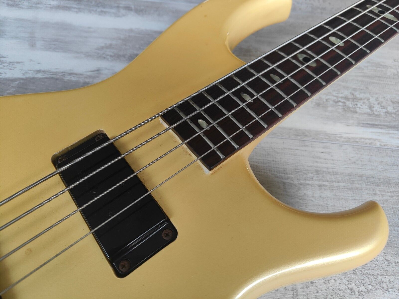 1983 Aria Pro II SB Elite II Neckthrough Bass (Pearl White)