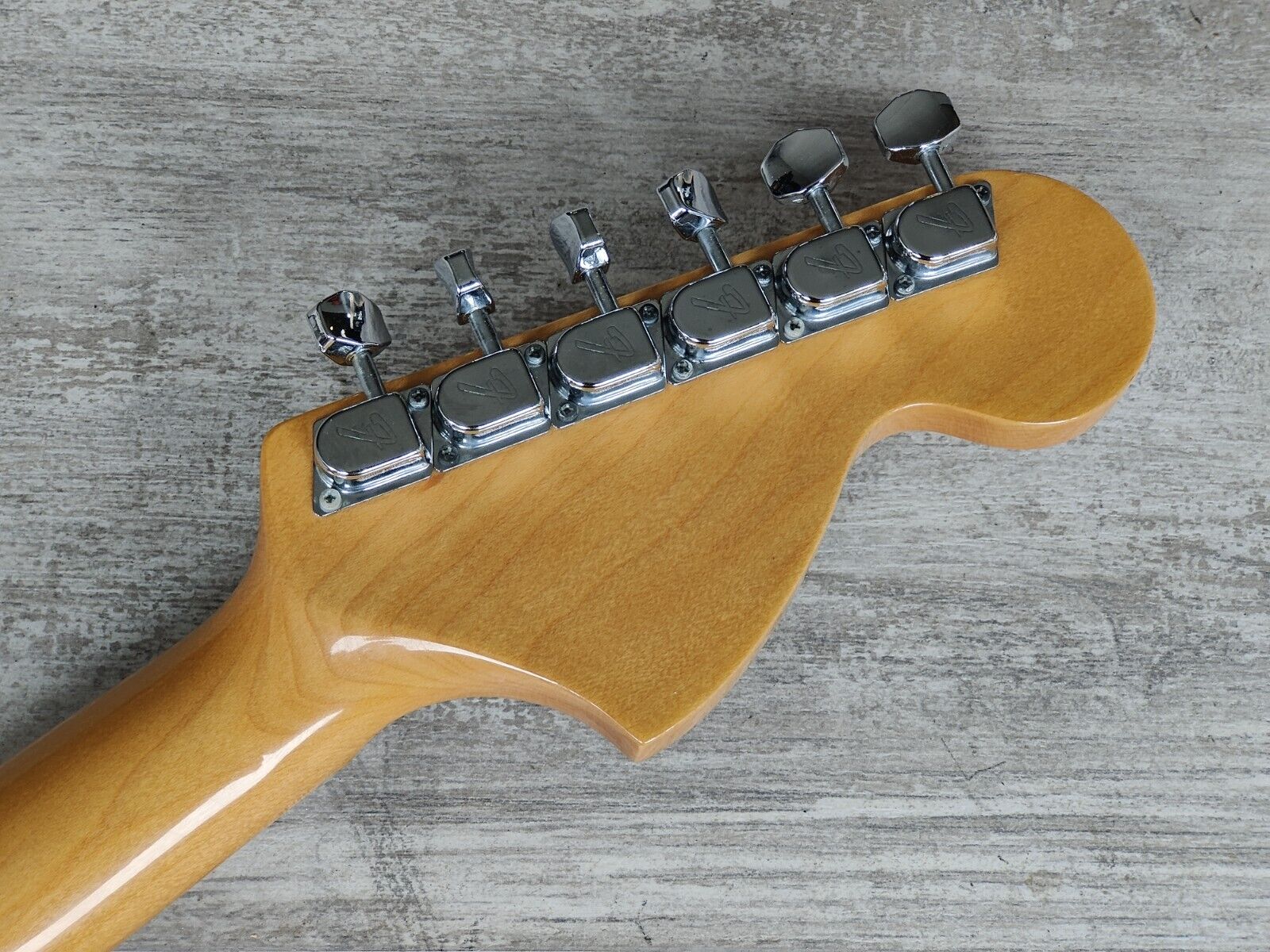 2004 Fender Japan ST68-75L LH Left Handed '68 Stratocaster (Vintage White)