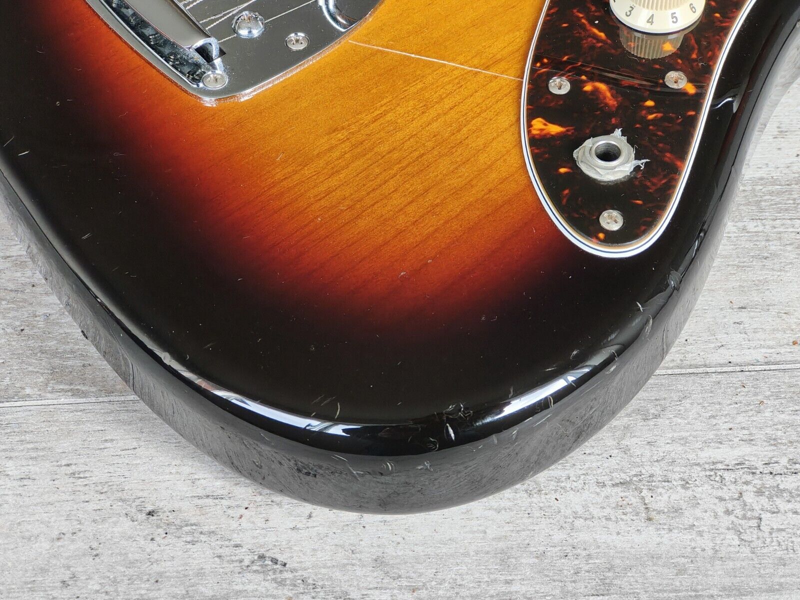 2015 Fender Japan Classic 60's Jazzmaster (Sunburst)