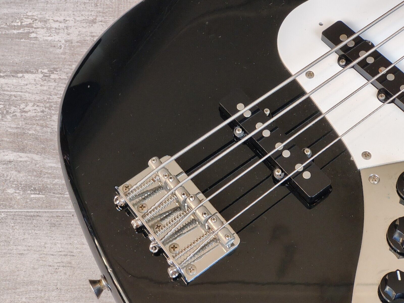 1991 Fender Japan Jazz Bass Standard (Black)