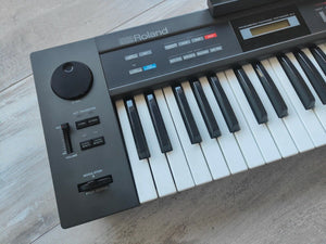 1980's Roland Alpha Juno-2 Vintage Polyphonic Synthesizer w/Case