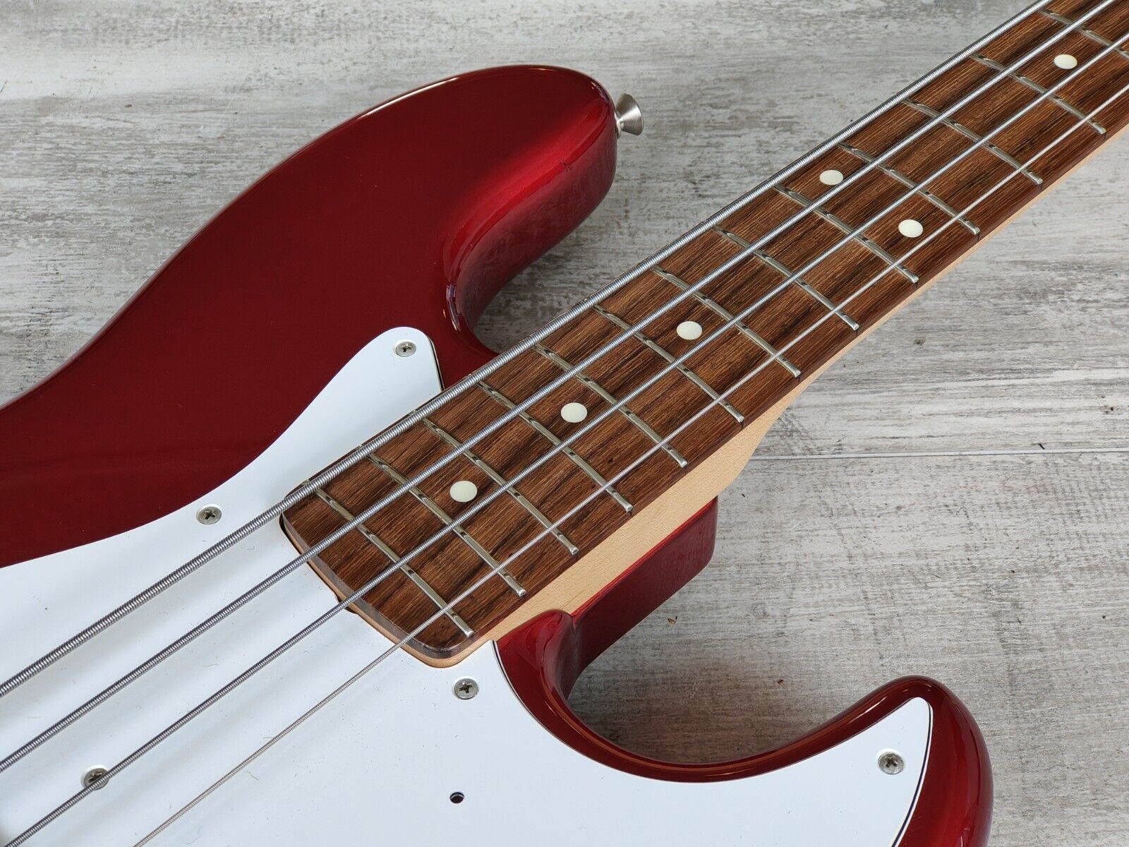 2002 Fender Japan Jazz Bass Standard (Candy Apple Red)