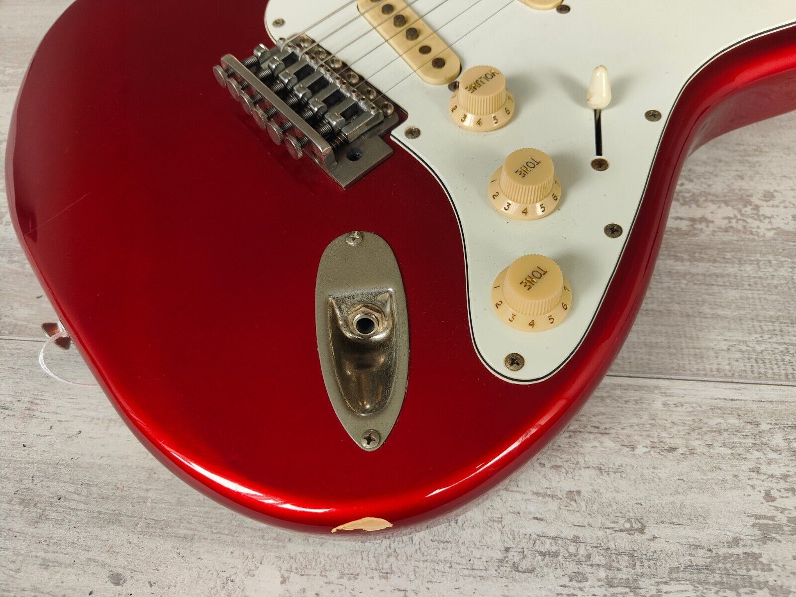1981 Yamaha Japan ST800R Stratocaster w/Locking Nut (Candy Apple Red)