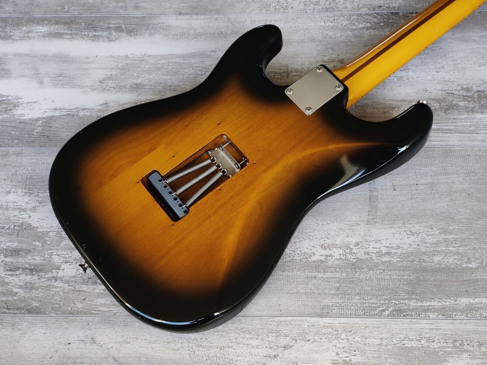 1993 Fender Japan ST54-70 '54 Reissue Stratocaster (Brown Sunburst)