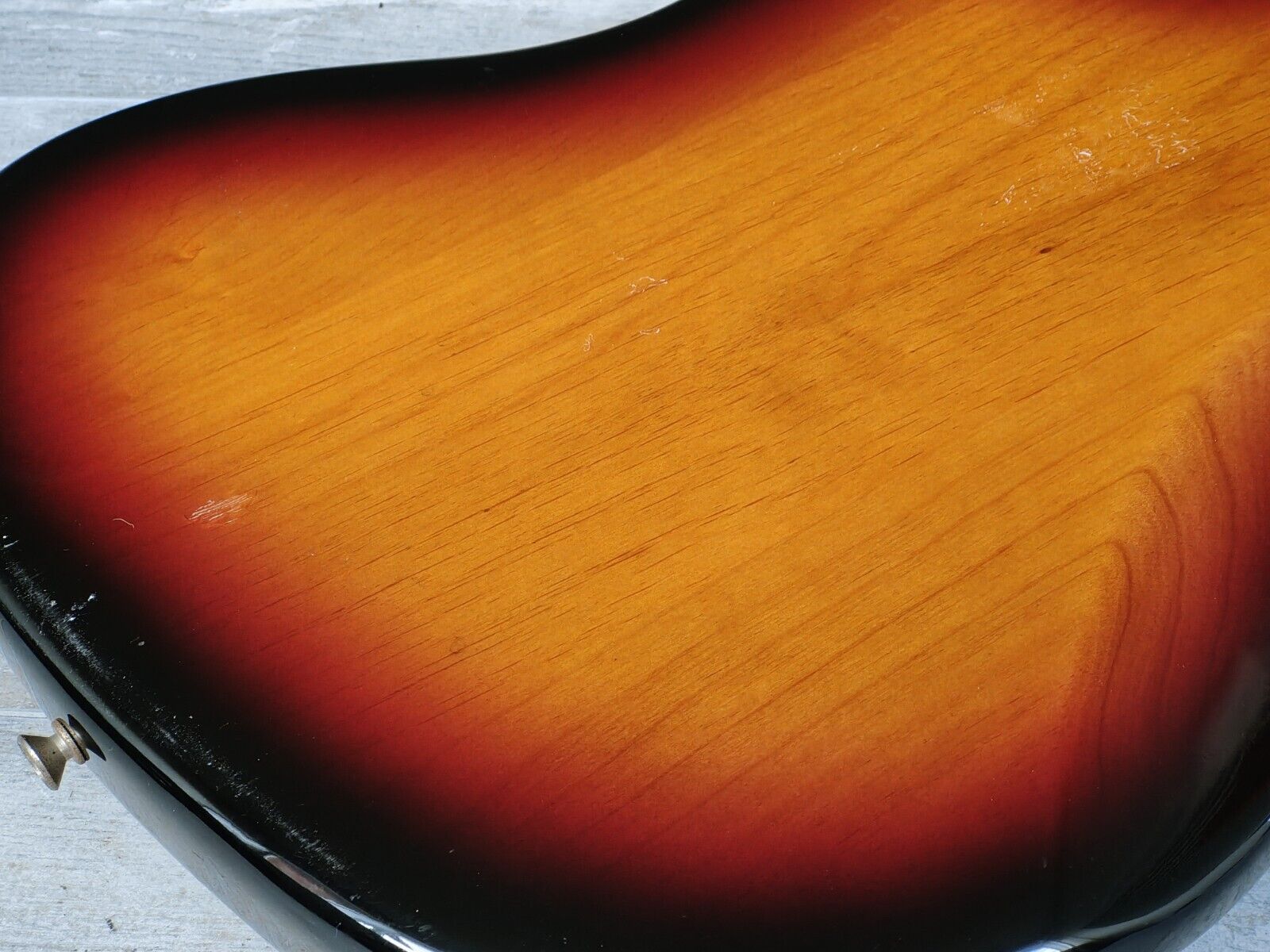 1999 Fender USA AVRI Vintage Reissue '62 Jazz Bass (Sunburst)