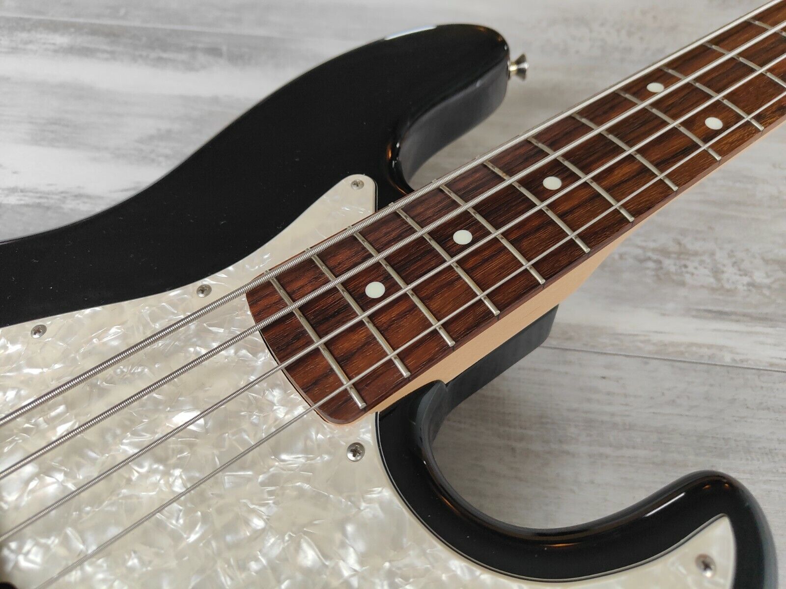 2014 Fender Japan Jazz Bass Standard (Black)