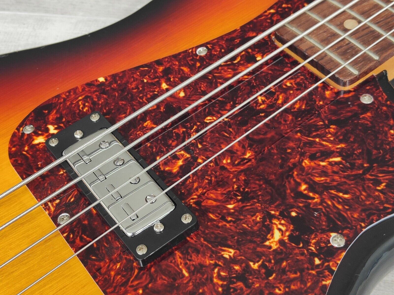 1970's Unknown Japanese Precision Bass w/Humbucker (Sunburst)