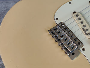 1991 Fender Japan ST72-900DSC Yngwie Scalloped Stratocaster (Vintage White)