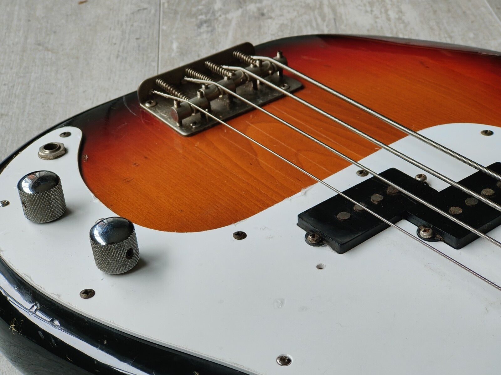 1978 Fernandes Japan FPB-50 Precision Bass (Aged Sunburst)