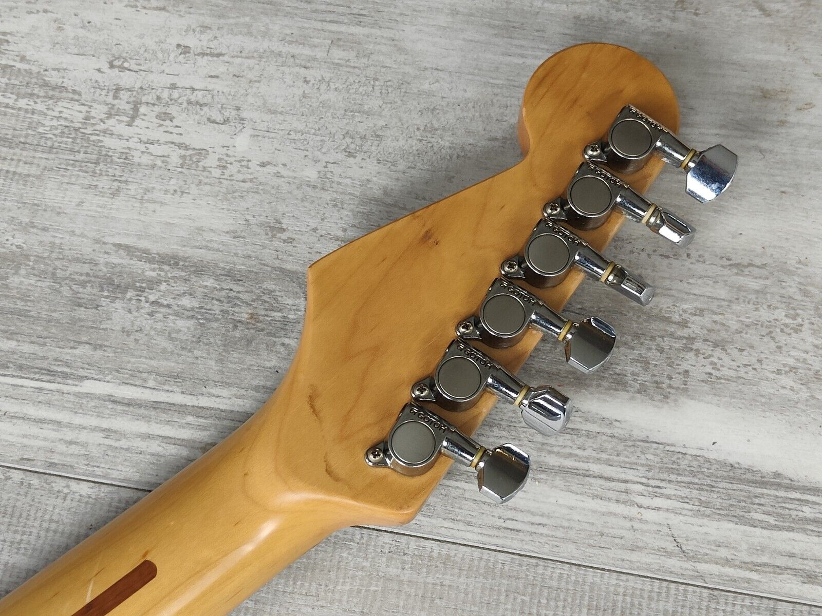 1993 Fender Japan Stratocaster Standard (Black/Maple)