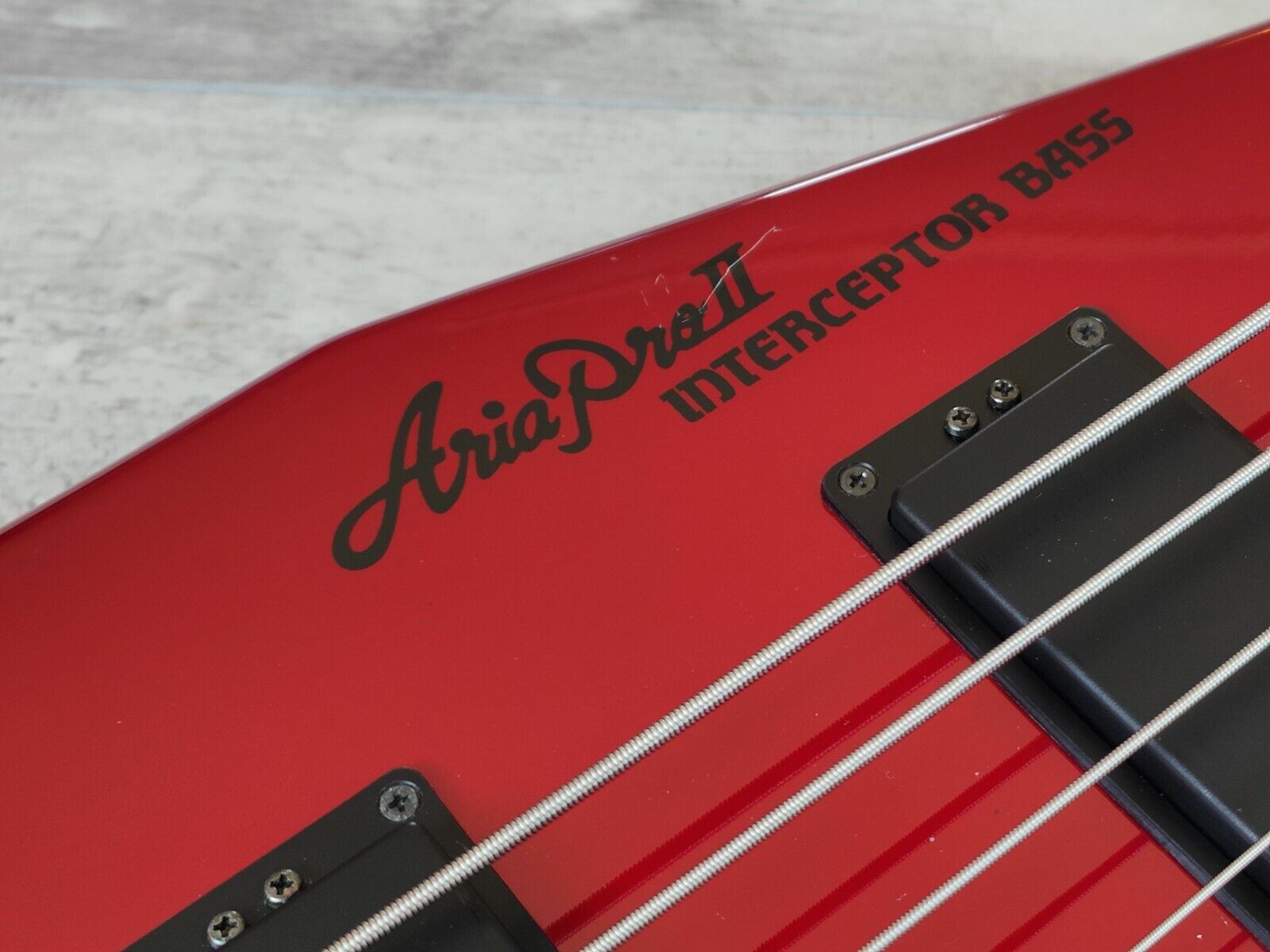 1986 Aria Pro II Japan Interceptor Headless Bass (Red)