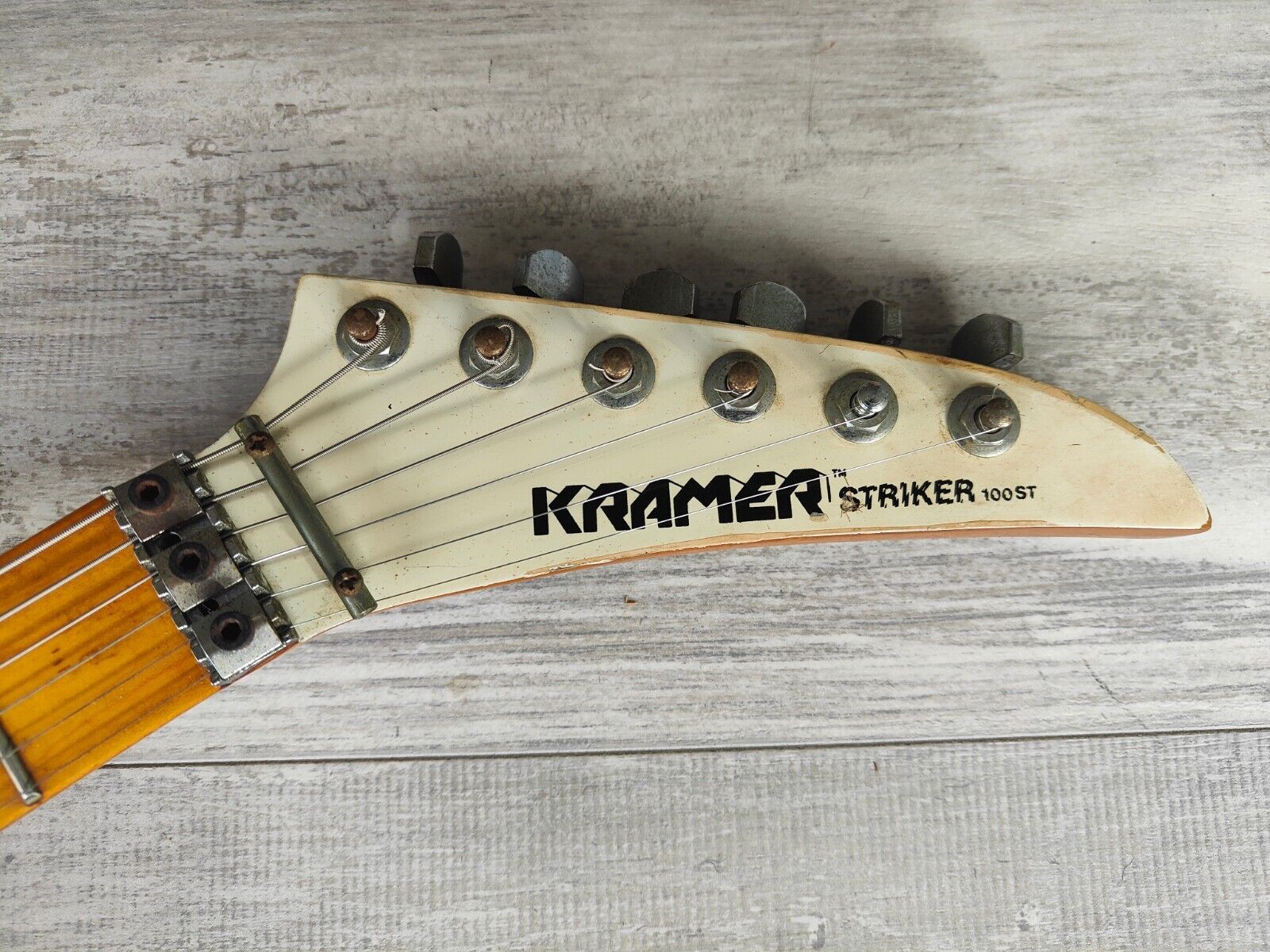 1980's Kramer Striker 100ST Superstrat (Aged White)
