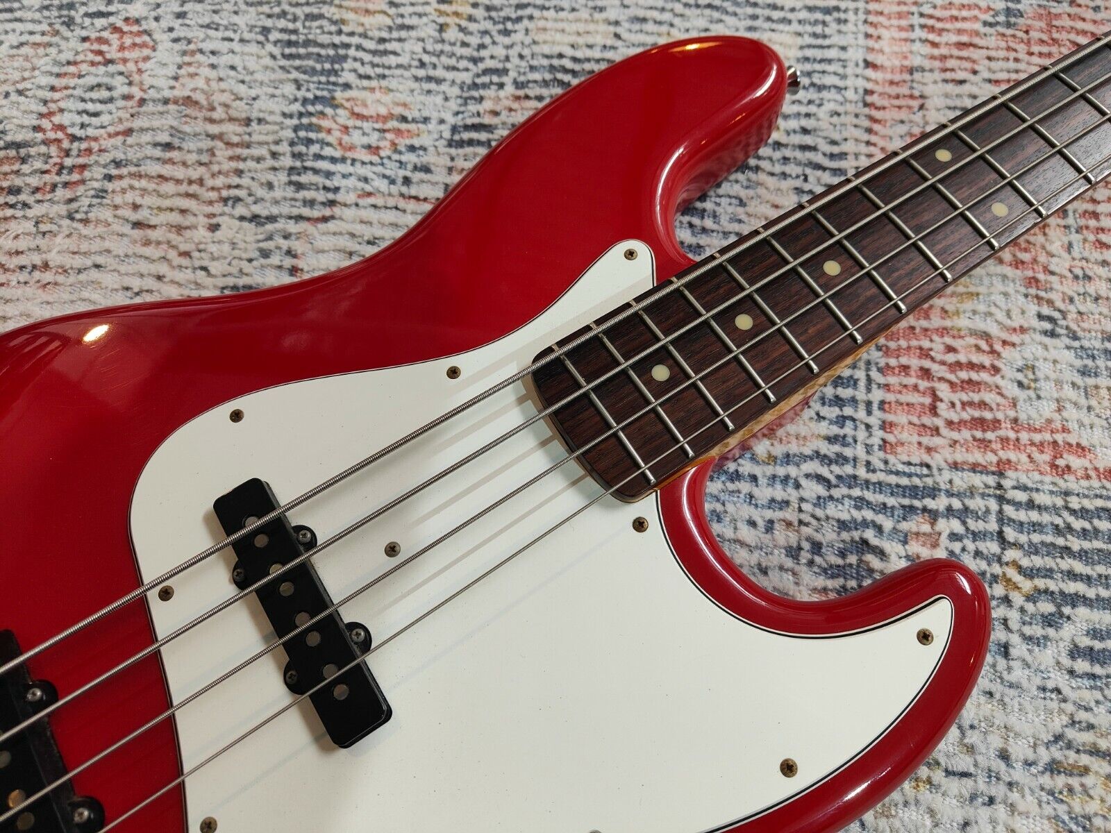 2010 Edwards Japan E-JB-100R/LT Jazz Bass (Torino Red)