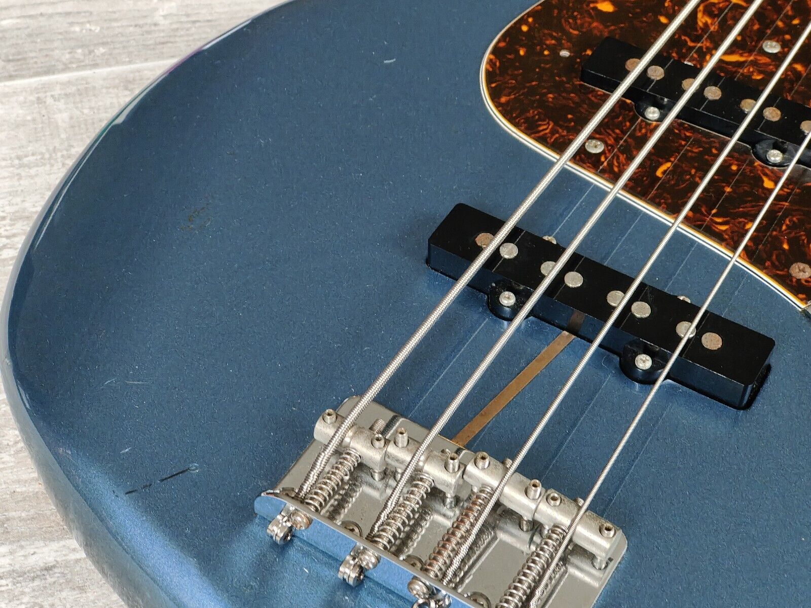 2010 Fender Japan JB62 '62 Reissue Jazz Bass (Ice Blue Metallic)