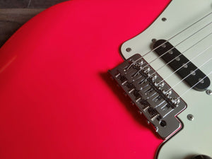 2011 Squier by Fender Noko Limited Edition (1/200) Jagmaster (Pink)