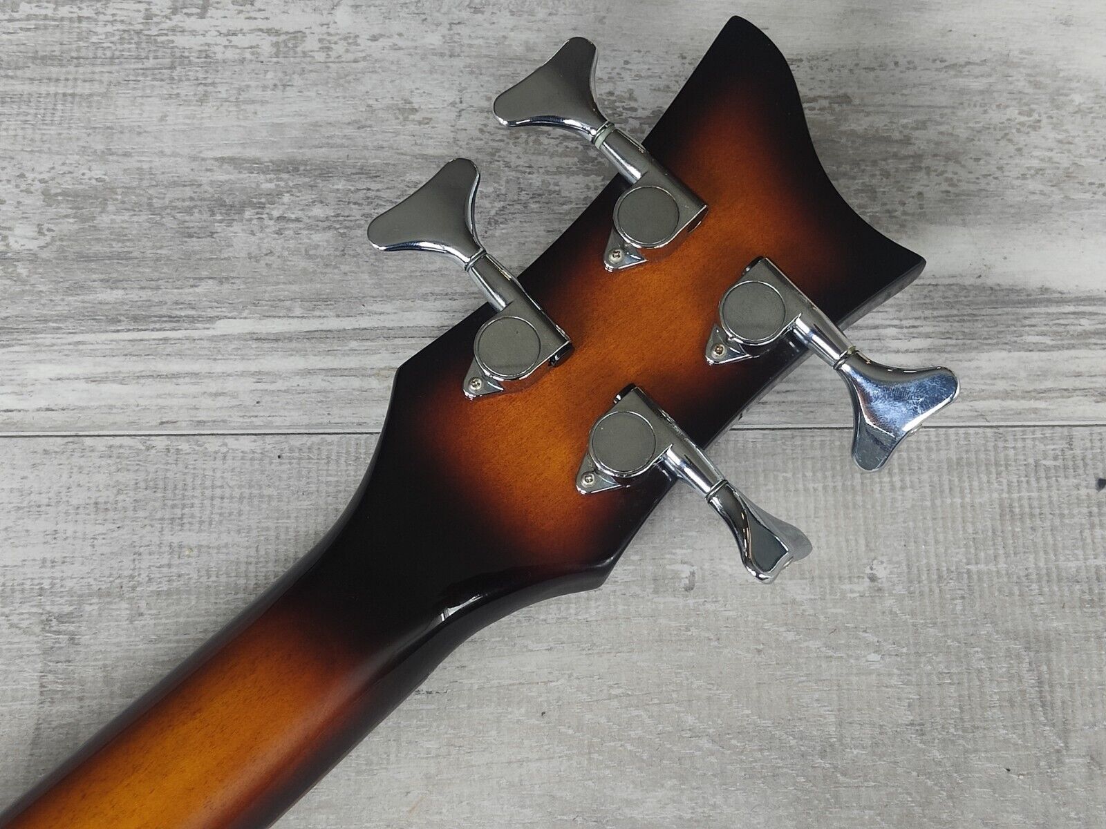 M.Crafter Violin Beatle Bass