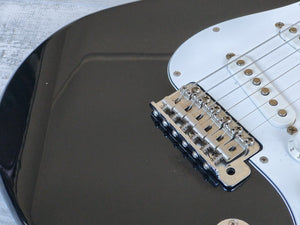 2006 Fender Japan Stratocaster Standard (Black)