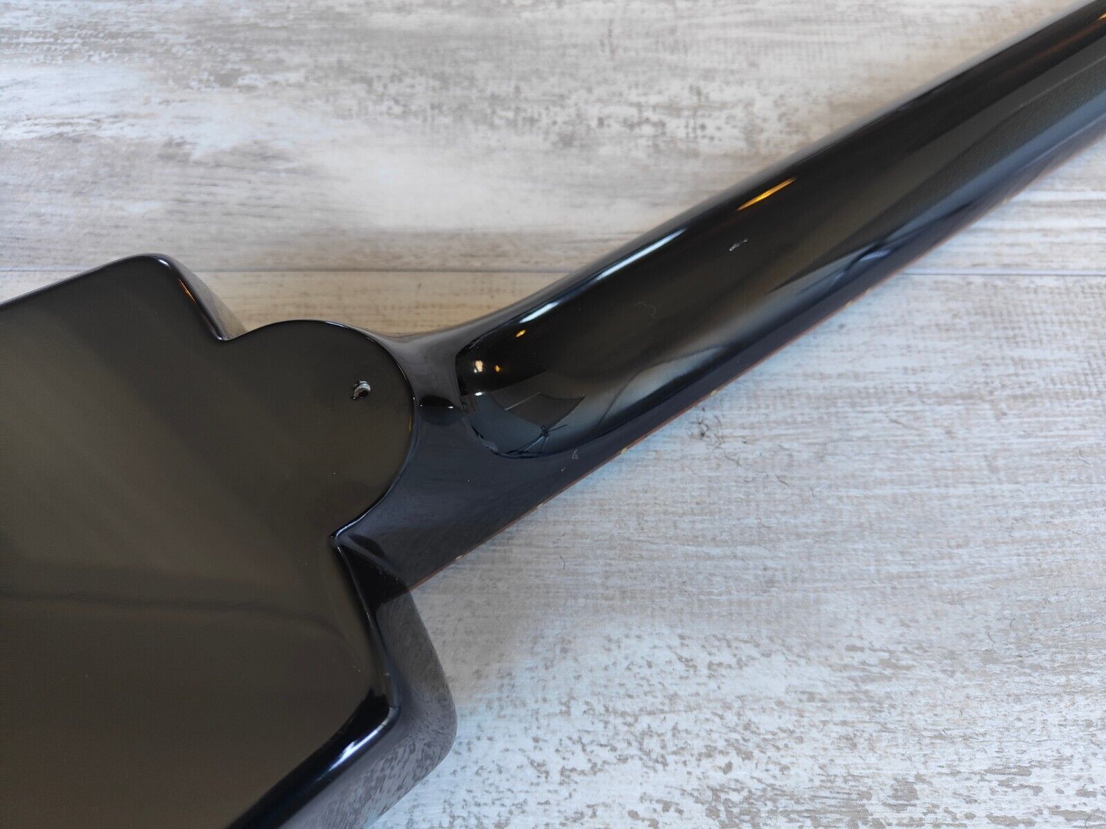 Hohner G2T Headless Guitar w/Steinberger System (Black)