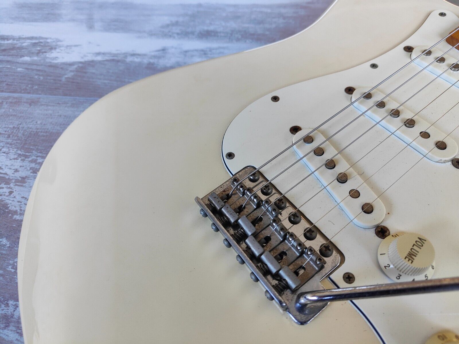 1994 Fender Japan Stratocaster Standard (Vintage White)